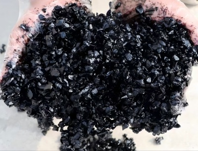 山根镇沥青冷补料（沥青砂）的优势特点与施工流程解析